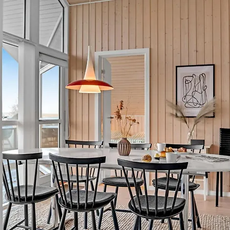 Cozy In With House Sea View Faaborg