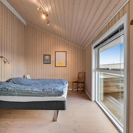 Cozy In With House Sea View Holiday home
